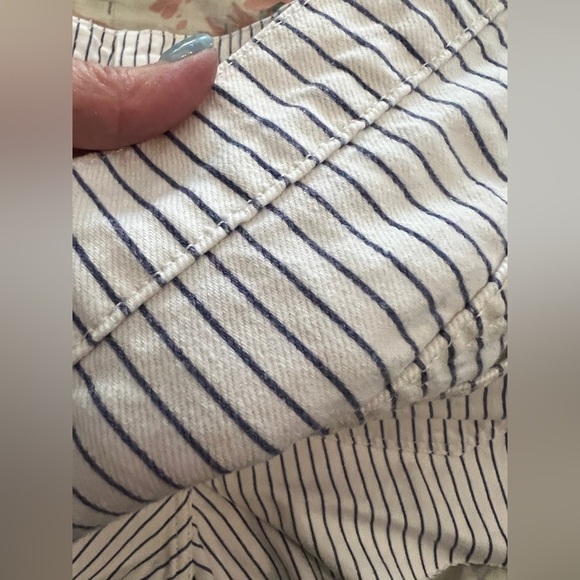 ANTHROPOLOGIE | FRAME 30 LE BRIGETTE JEAN SHORTS Blue Motif NWT - Picture 16 of 16